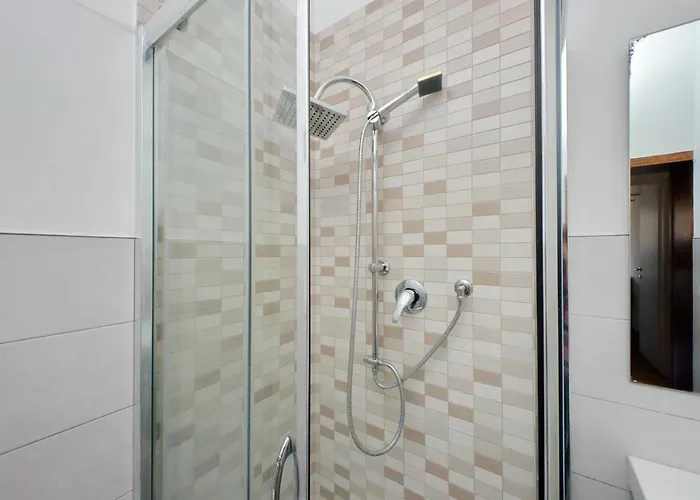 Ych-confortevole Vicino Ponte Milvio Roma